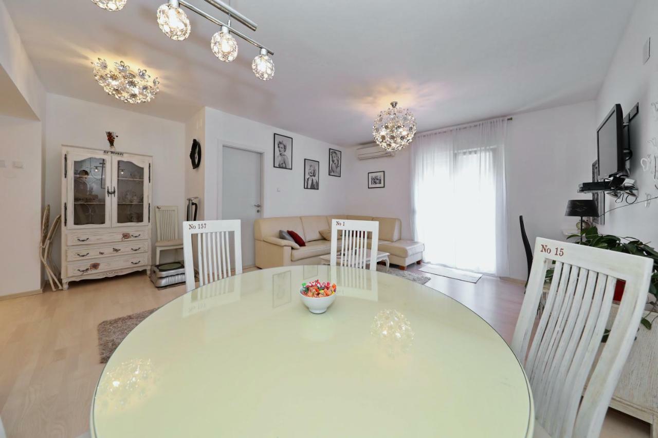 Luxury Apartman Rita, Center ซาดาร์ ภายนอก รูปภาพ